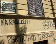 scritte fasciste sede ANPI Roma